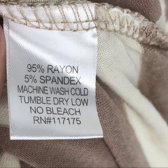 Fenn Wright Manson Stripped Top with Button Shoulder Super Soft Size Sma… - Picture 6 of 8